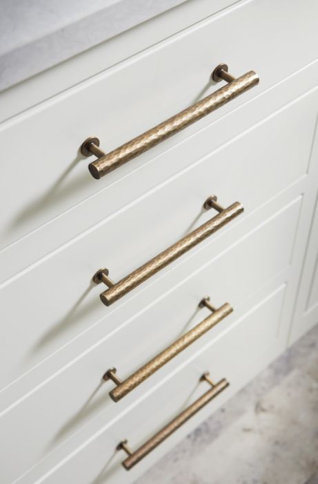 Hammered T-Bar Pull Handle-A&W(Crispin) - Antique Brass