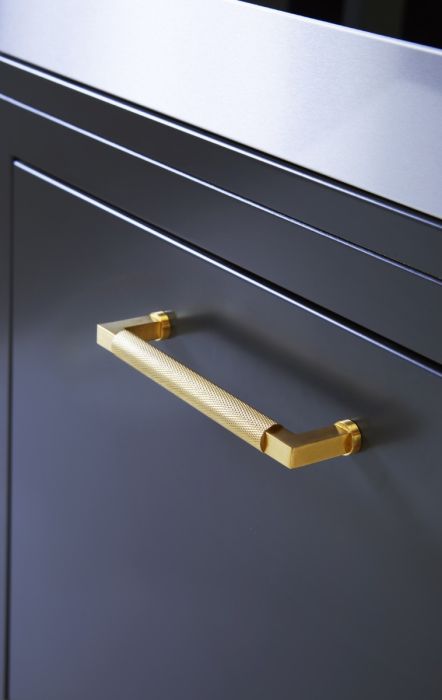 Knurled Pull Handle-A&W(Camille) - Antique Brass