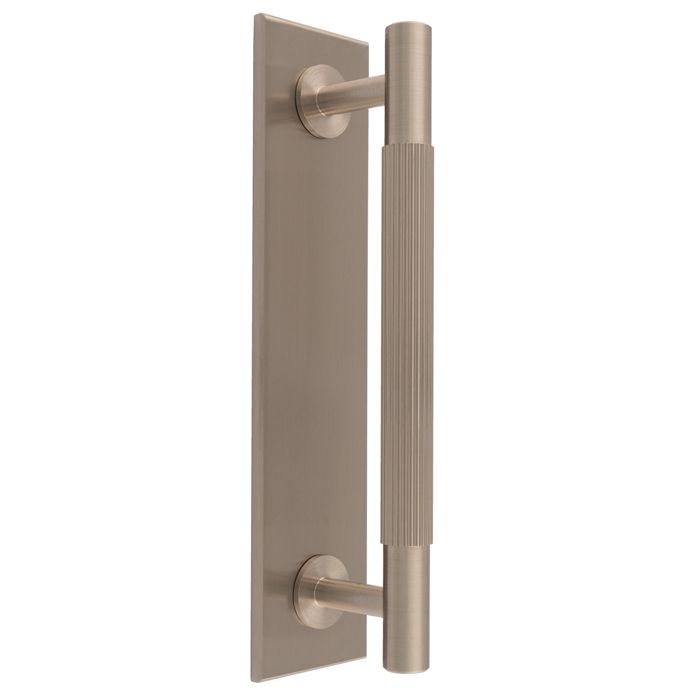 Lined Pull Handle -CB- Satin Nickel