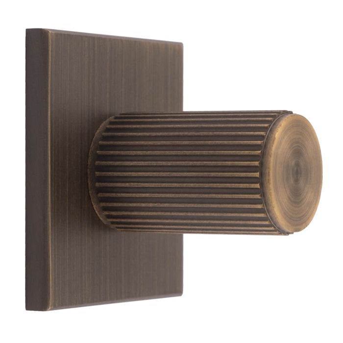 Lined Knob -CB- Antique Brass