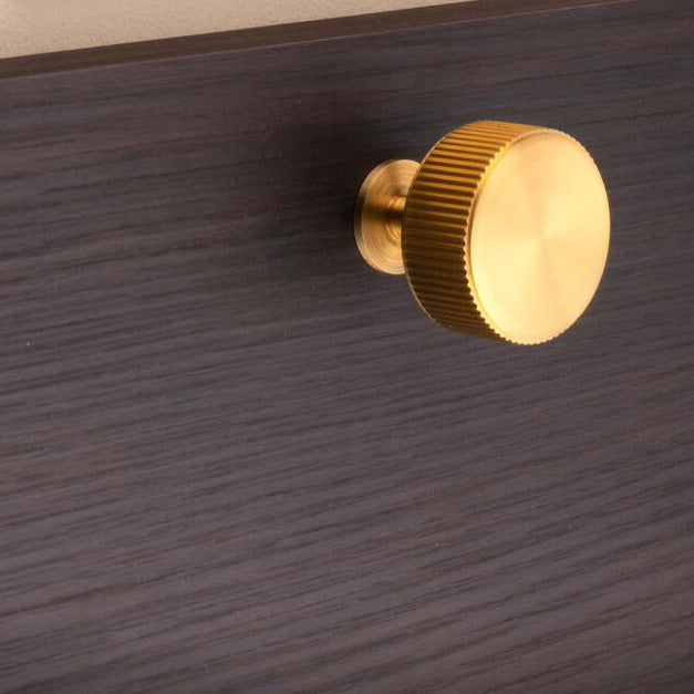 Lined Radio Knob -CB- Satin Brass