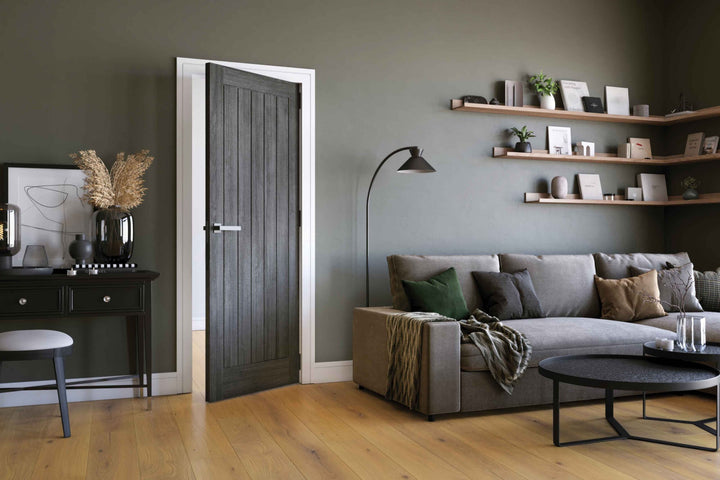 44mm Arlington Sheeted Black Door
