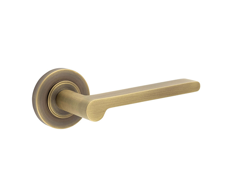 Fitzrovia Door Handle - Antique Brass (AB)