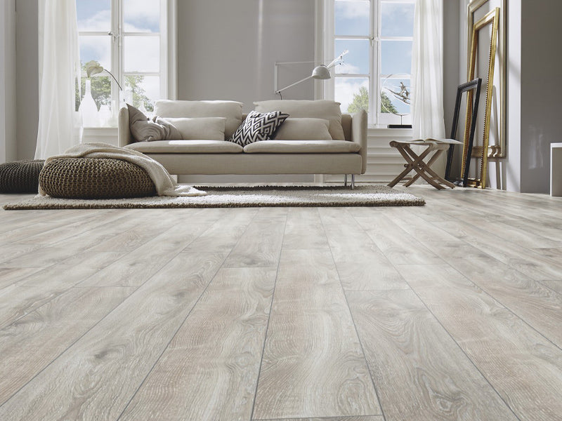 12mm x 188mm x 1845mm MAMMUT LONG PLANK HIGHLAND OAK SILVER LAMINATE FLOORING AC5