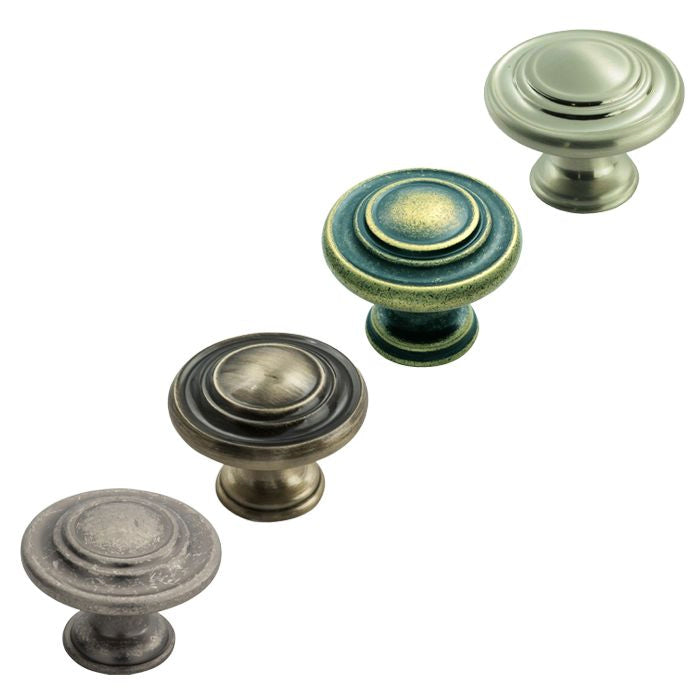 Traditional Pattern Knob - Antique Brass